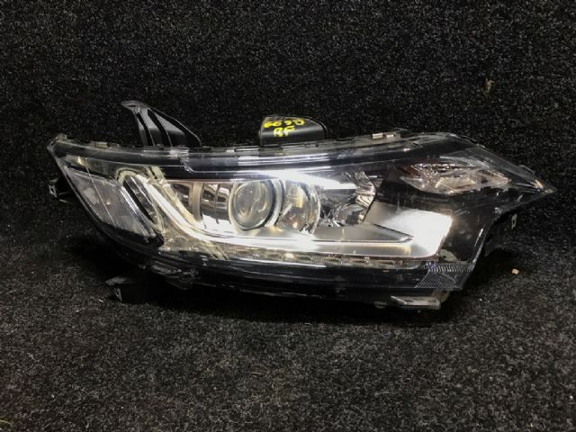 R Headlight (led)