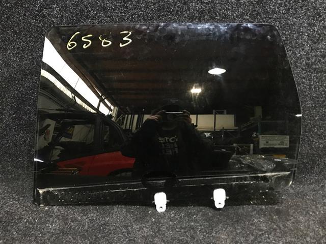 Lr Door Glass