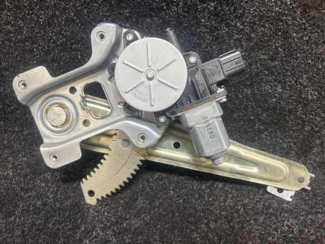 Lr Door Elec Regulator