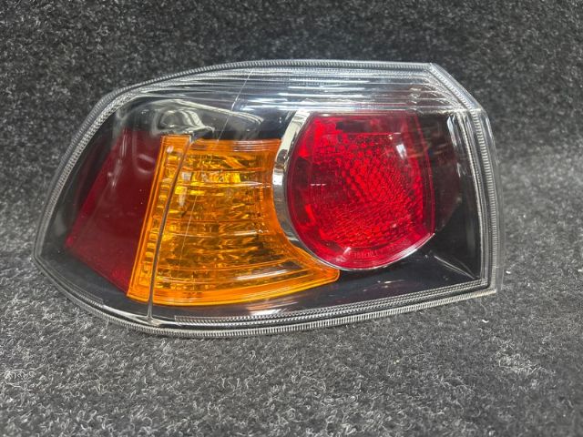 L Tail Light