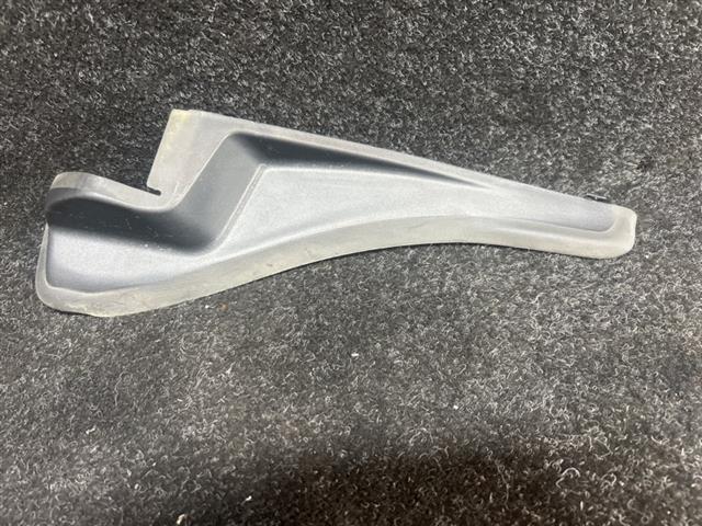 Rh Scuttle Panel Finisher