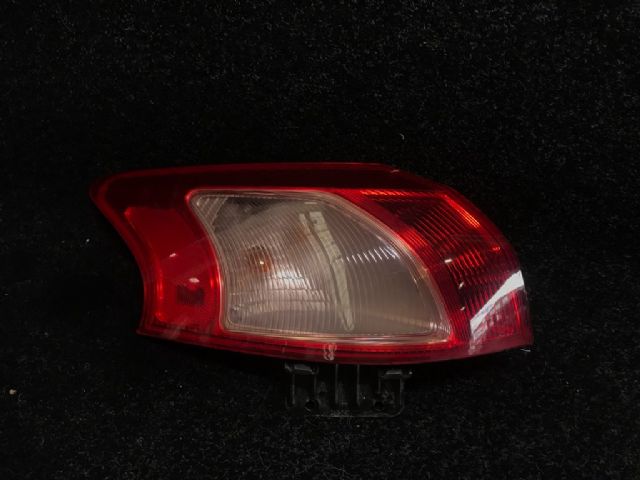 L Tail Light