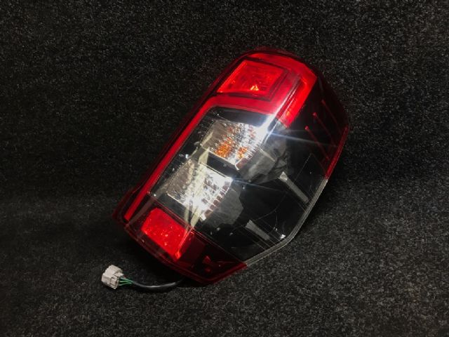 R Tail Light (led)