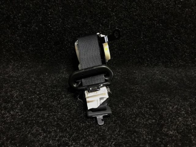 Rear Centre Seat Belt