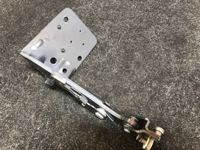 L Side Door Bottom Rollers