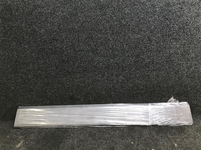 R Side Load Door Mould