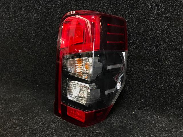 R Tail Light (led)