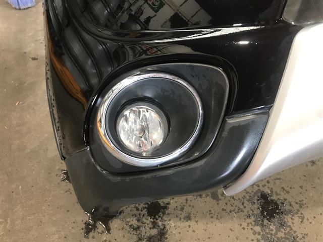 R Spotlight Bezel
