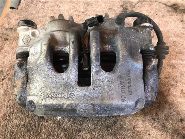 Lf Disc Brake Caliper