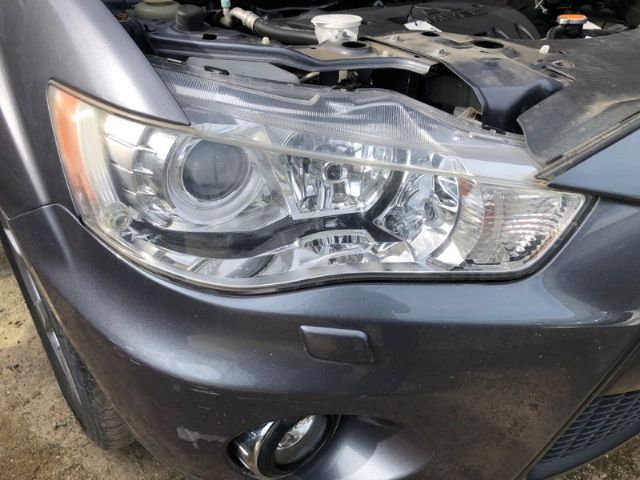 R Headlight (hid)