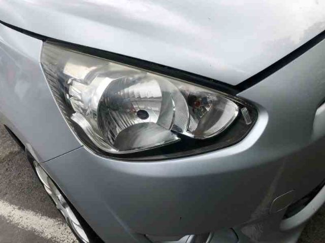 R Headlight