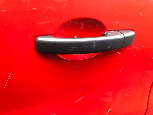 R Side Outer Door Handle