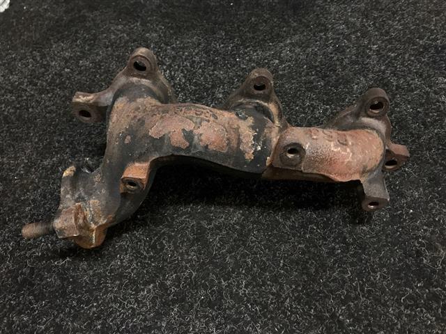Rh Exhaust Manifold