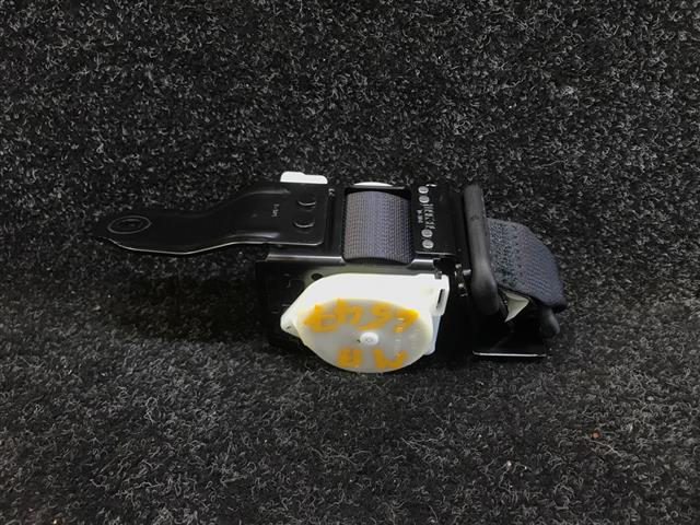 Rear Centre Seat Belt