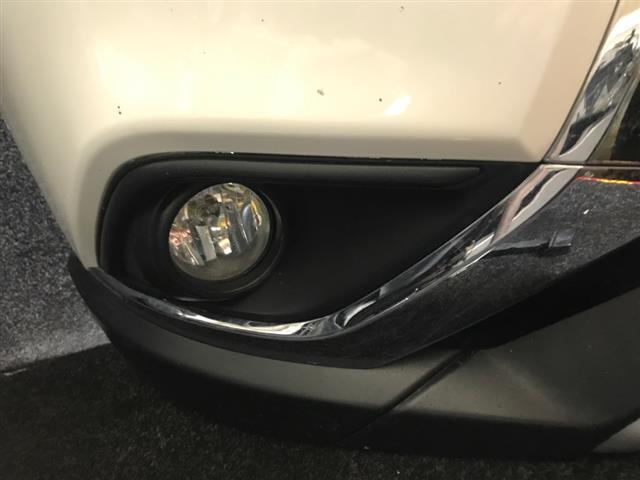 R Spotlight Bezel