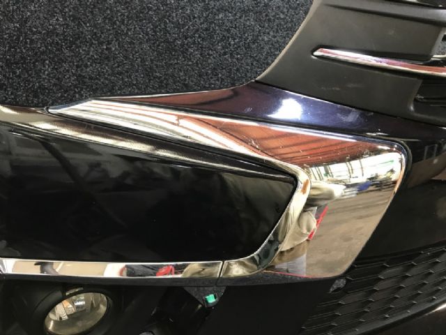 Rh Front Bumper Garnish Upper