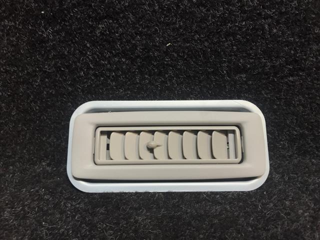 Rear Air Conditioning Vent