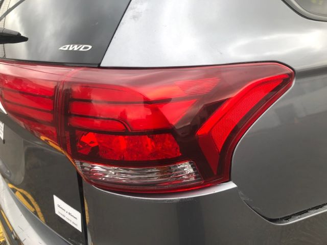 R Tail Light (led)