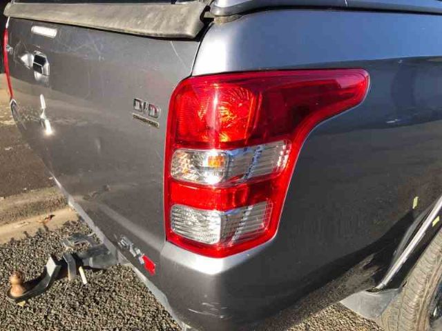R Tail Light