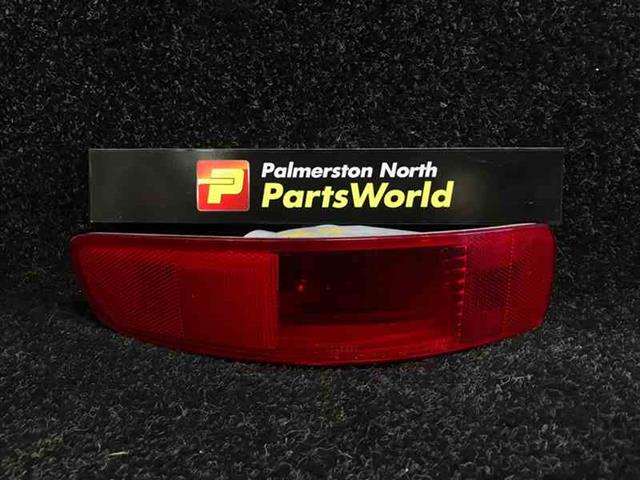 Lr Bumper Reflector