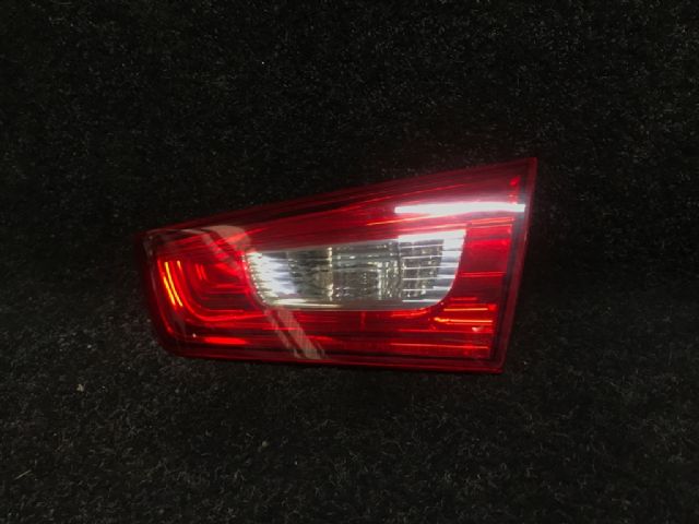 R Tailgate Light