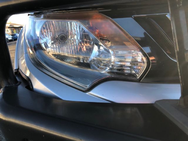 R Headlight (halogen)