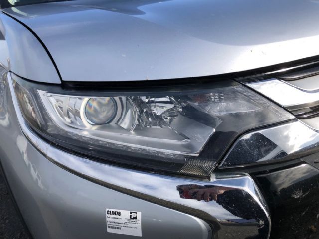 R Headlight (halogen)