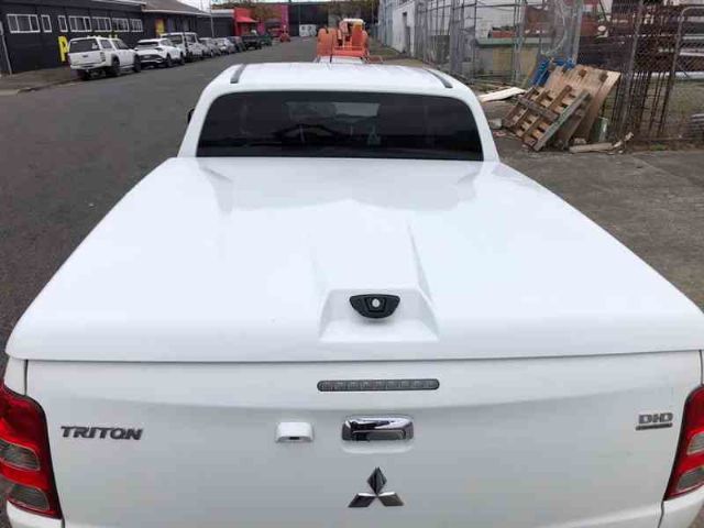 Hard Lid