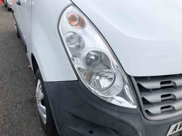 R Headlight