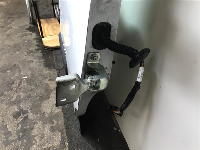 Rf Door Bottom Hinge