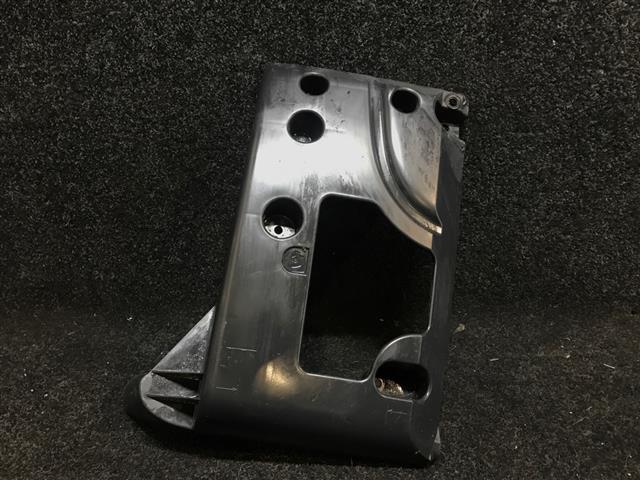 Rr Bumper Retainer
