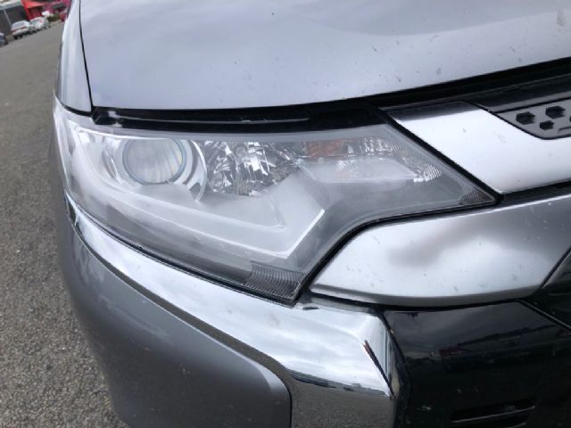 R Headlight (halogen)