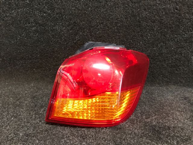 R Tail Light
