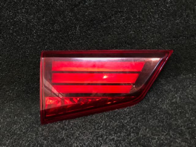 L Tailgate Light