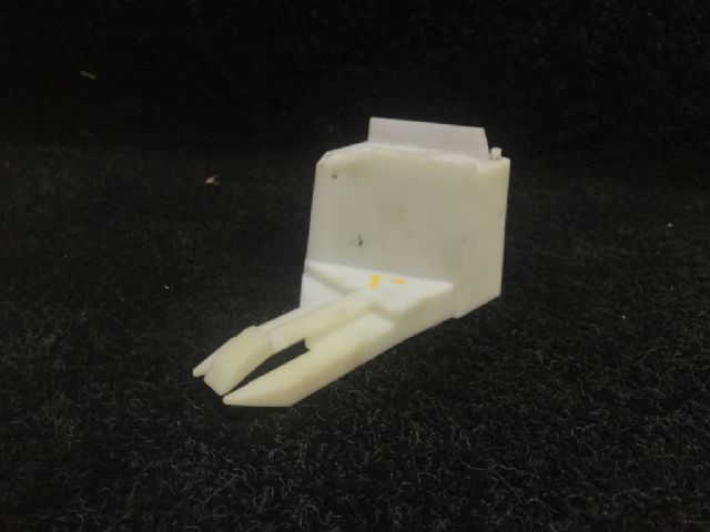 Lf Bumper Retainer