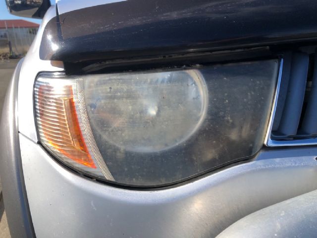 R Headlight (halogen)