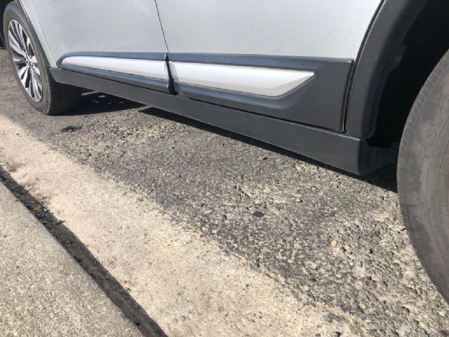L Side Skirt