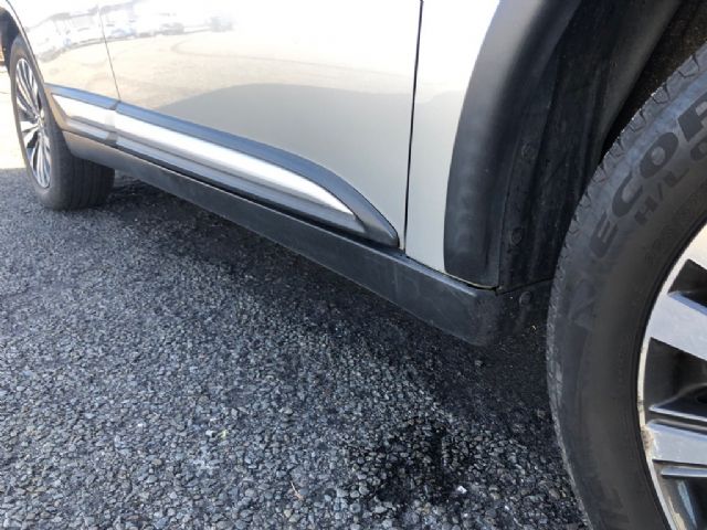 R Side Skirt