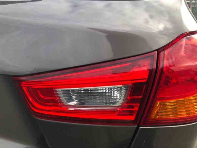 R Tailgate Light