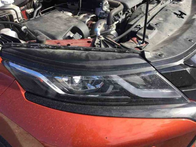 R Headlight (led)
