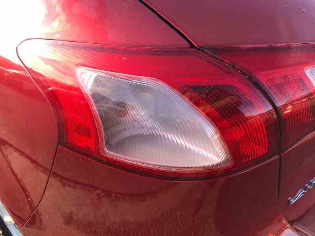 L Tail Light
