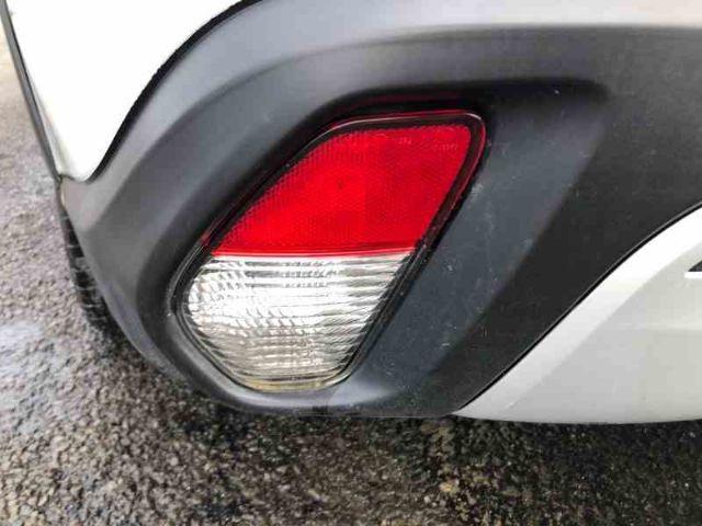 Lr Bumper Light