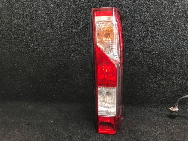 R Tail Light