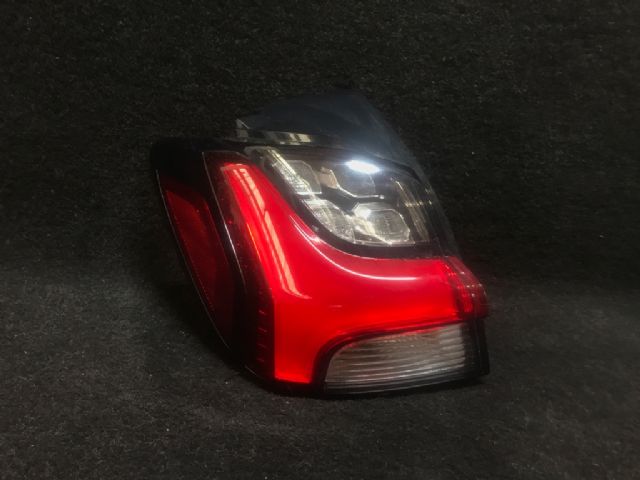 L Tail Light