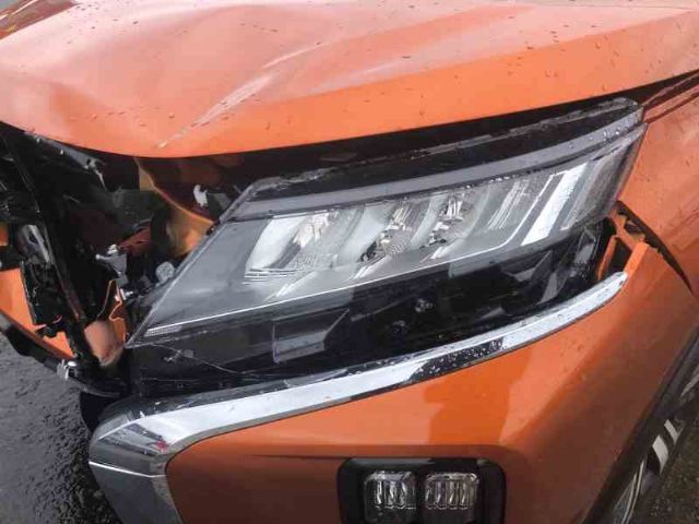 L Headlight (led)