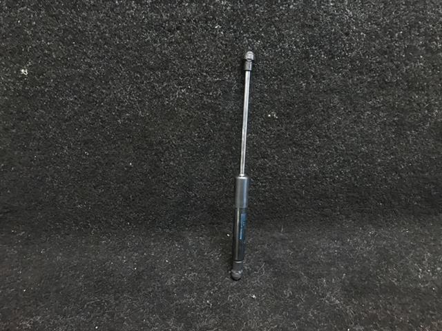 R Bonnet Strut