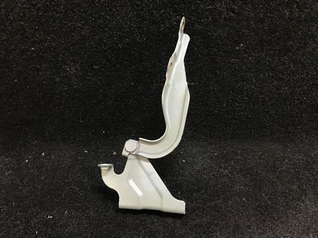 L Bonnet Hinge