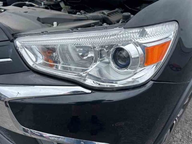 L Headlight (halogen)
