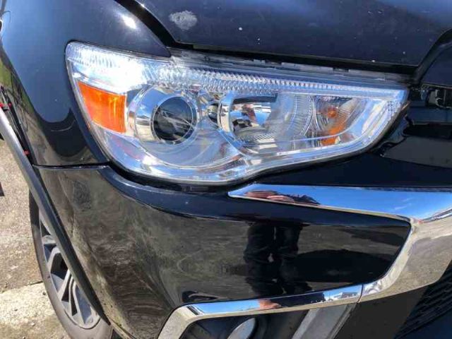 R Headlight (halogen)