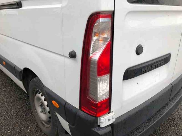 L Tail Light